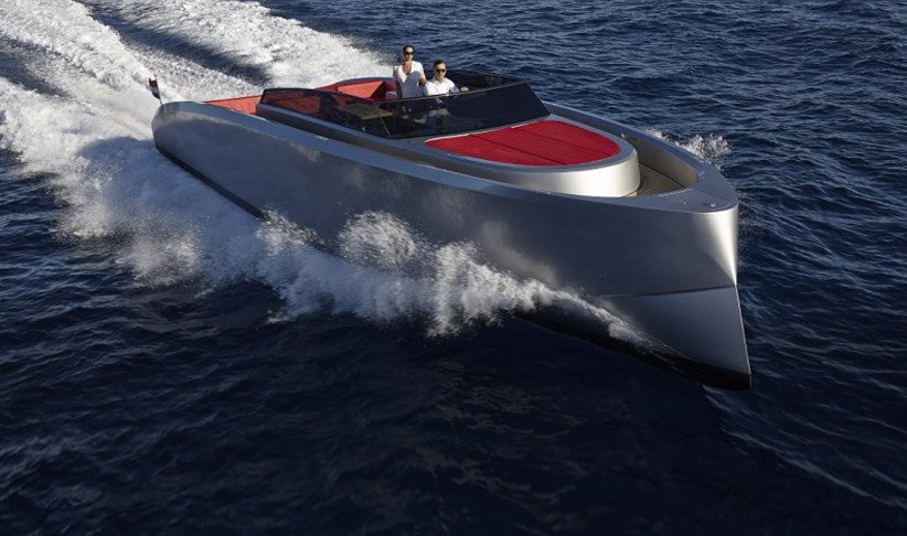 Vanquish 43 motor boat in the waters between Ibiza and Formentera
